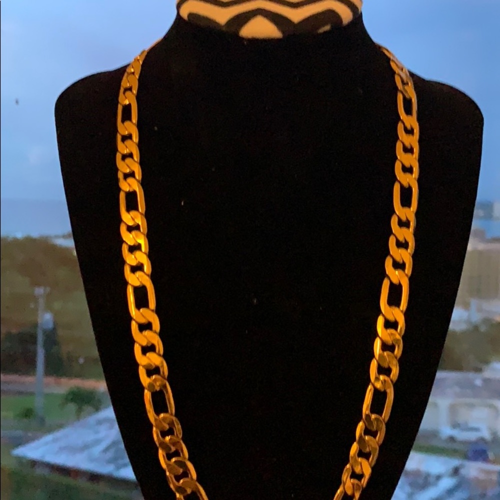 Men's Elegant Gold Chain Necklace - Picture 3 of 3